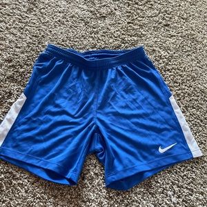 Nike short size XS